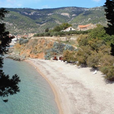Apartments And Rooms By The Sea Komiza, Vis - 2431 Exterior foto