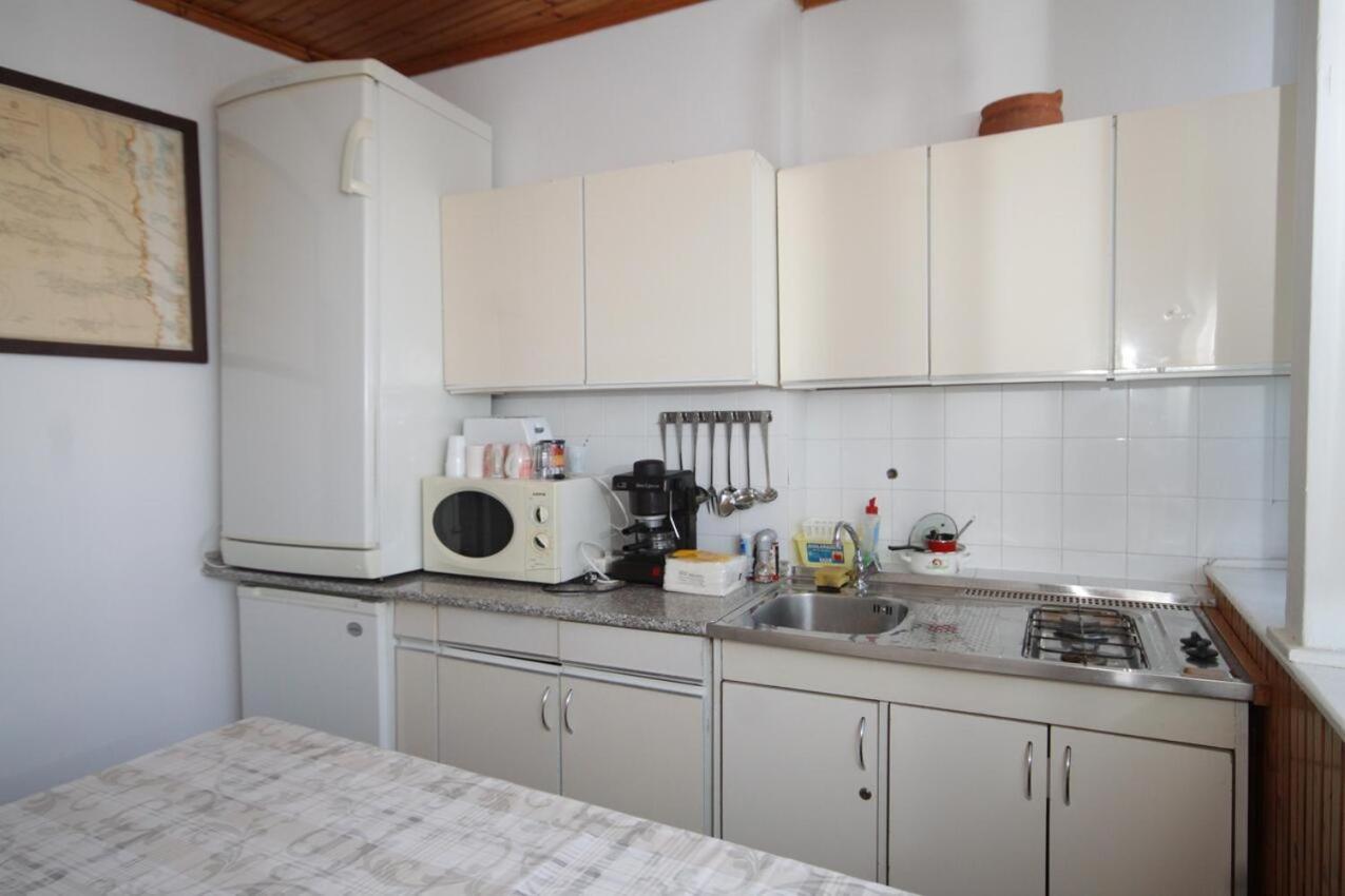 Apartments And Rooms By The Sea Komiza, Vis - 2431 Exterior foto